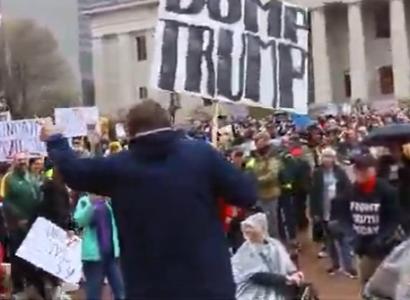Dump Trump sign at protest at Statehouse