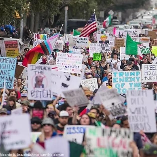 Huge protest march