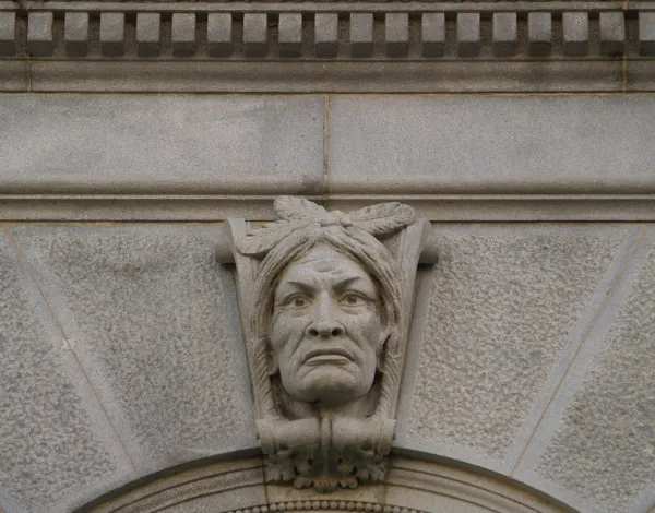 POrtyrait of "Library of Congress Keystone Portrait: Lakota Che-ta-wau-kou-va-ma-ni, 'The Hawk That Hunts Walking' or Lakota Chief Ito-na-gaju