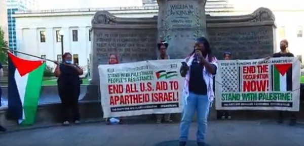 Woman talking at the Ohio Statehouse