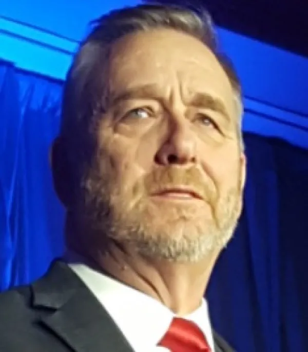 Middle aged white man