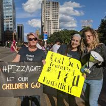 Pizzagate protestors